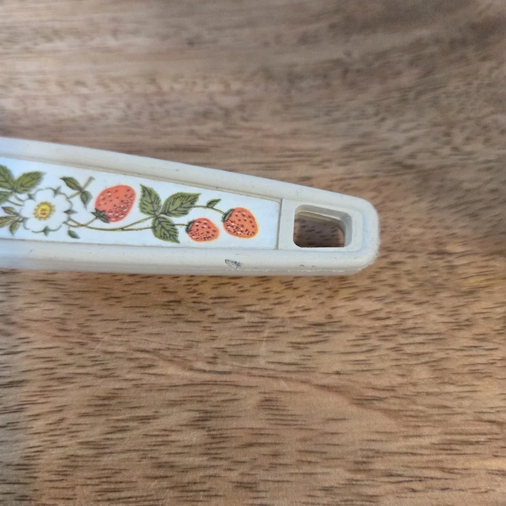Ekco Vintage Strawberries Chrome Meat Fork